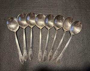 Vintage 1847 Rogers Bros First Love Silverplate Bouillon Soup Spoons Set of 8 IS
